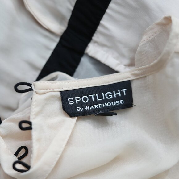 Elegant Beige & Black Lace Accent Midi Party Dress - Picture 3 of 5